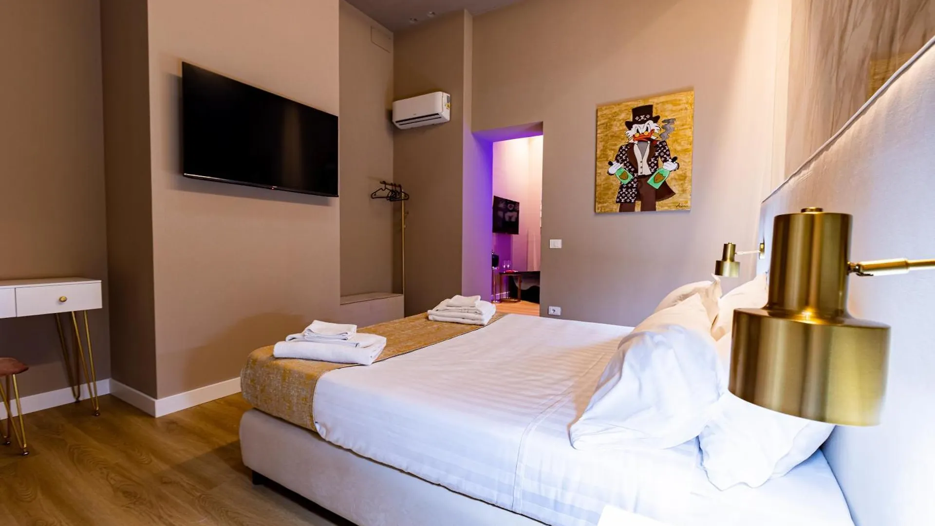 Hub Private Spa Palermo 0*,  Italy